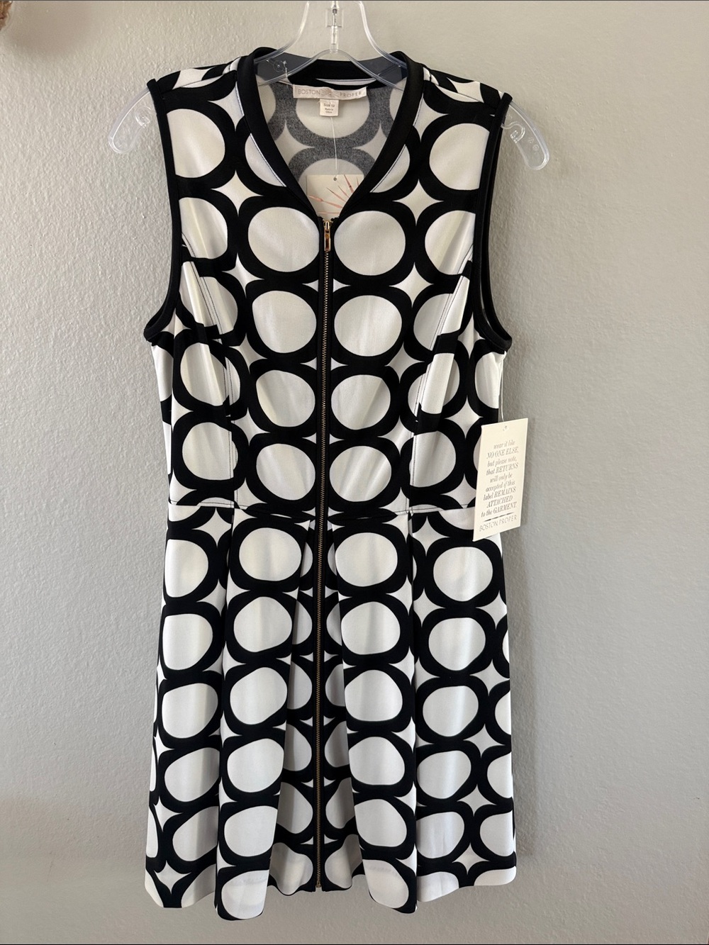 Boston Proper Black & White Sleeveless Circle-Print Zip Mini Dress